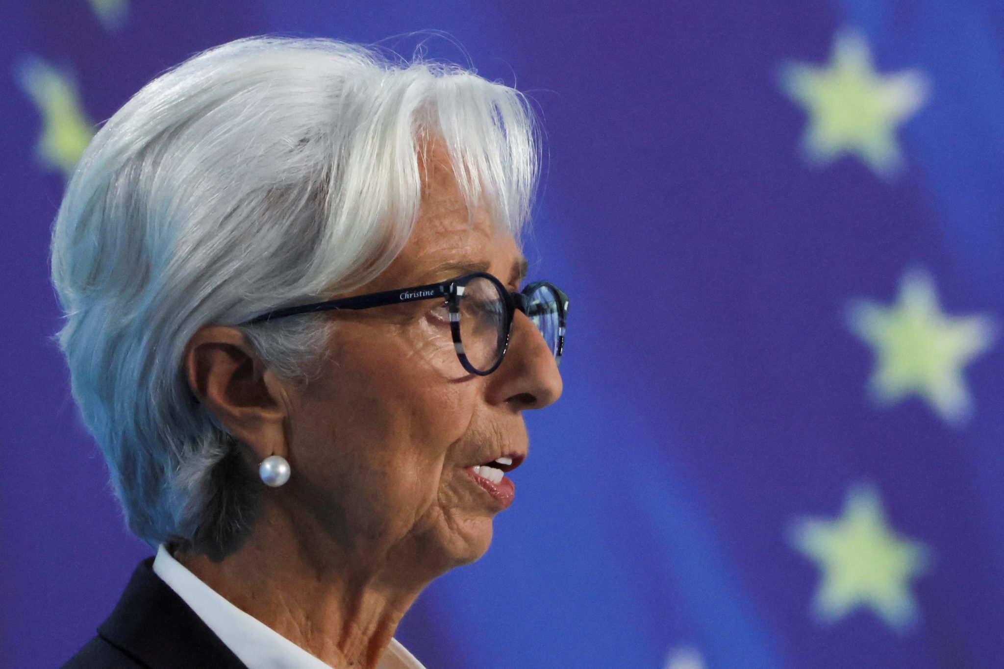 BCE vai manter o curso de aumentos de juros, diz Lagarde