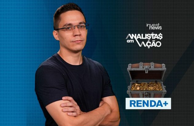 Homem de óculos, braços cruzados, em fundo quadriculado. Logotipos Invest News, Analistas em Ação, Renda+ e baú com moedas.