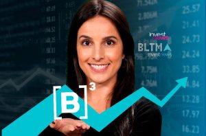 Mulher sorrindo com logo B³ sobre a mão. Fundo de dados de mercado financeiro e gráfico de alta. Logos Invest News.