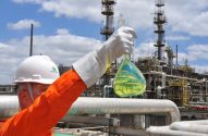 profissional na refinaria da petrobras