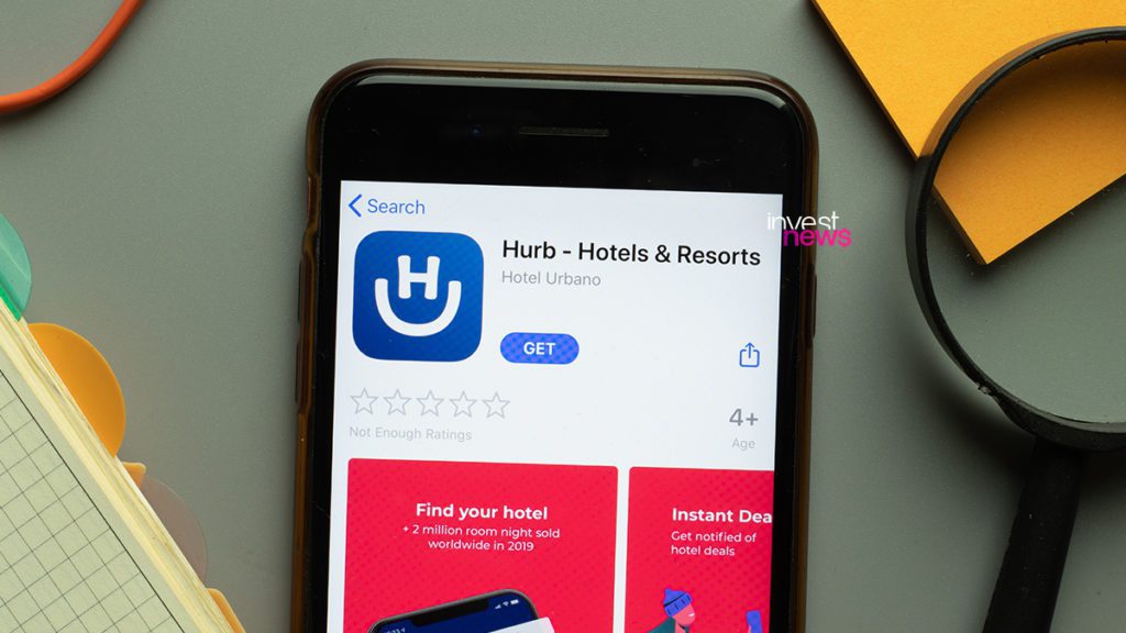 Tela de celular exibindo o aplicativo Hurb (Hotels & Resorts), com o botão "GET" visível.
