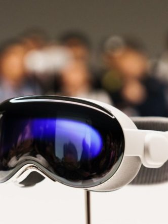 Apple Hosts Worldwide Developers Conference