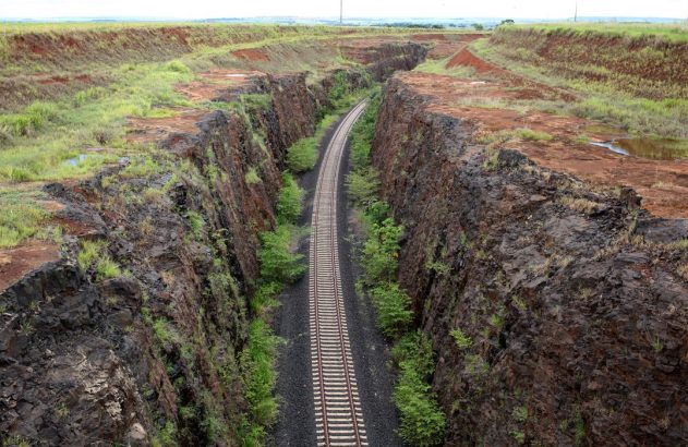 Rio Verde (GO) - Obras de implantação do Polo de Cargas do Sudoeste de Goiás da Ferrovia Norte-Sul, trecho Rio Verde-Santa Helena de Goiás (Beth Santos/Secretaria-Geral da PR)