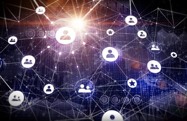 imagem ilustrando uma rede de pessoas, conectadas entre si, ilustrando o peer-to-peer