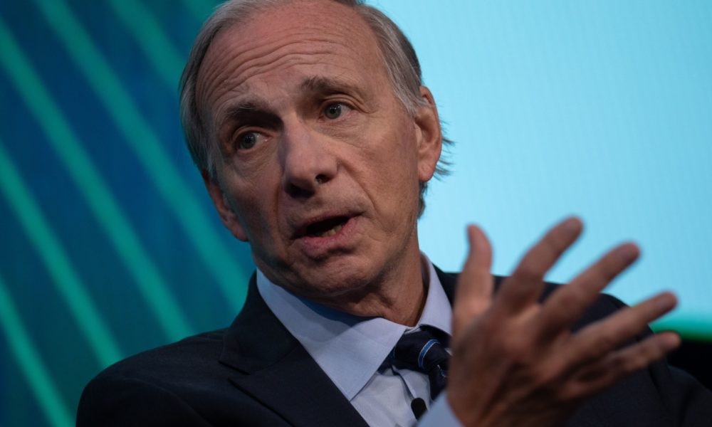 Na COP28, Ray Dalio coloca lucro no debate sobre agenda verde