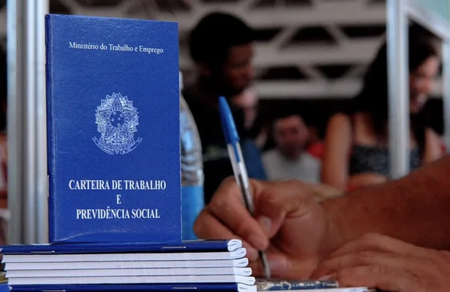Carteira de trabalho e previdência social