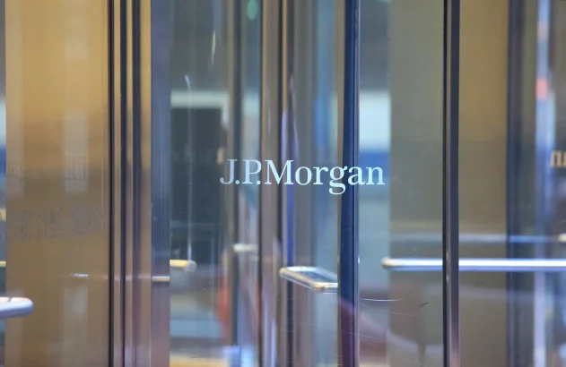 NOVA IORQUE: 5 DE OUTUBRO: Sede do JP Morgan em 270 Park Avenue, em Nova York, em 5 de outubro de 2016. JPMorgan é uma holding multinacional de serviços bancários e financeiros dos EUA com sede na cidade de Nova York