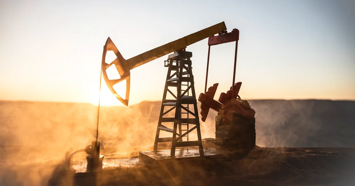 Em concessão histórica, EUA autorizam Irã a vender petróleo em dólar após 40 anos