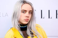 LOS ANGELES, CA - 16 DE MAIO: A cantora Billie Eilish participa do '2017 Billboard Music Awards' e ELLE apresenta Women In Music no YouTube Space LA em 16 de maio de 2017 em Los Angeles, Califórnia.