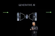 O CEO da NVIDIA, Jensen Huang, exibe produtos no palco durante a Conferência Anual de Inteligência Artificial Nvidia GTC no SAP Center em San Jose, Califórnia, em 18 de março de 2024.