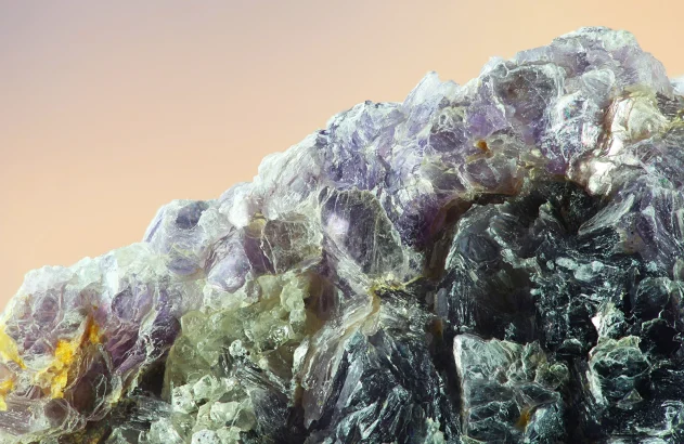 Mica de lítio chamada lepidolita