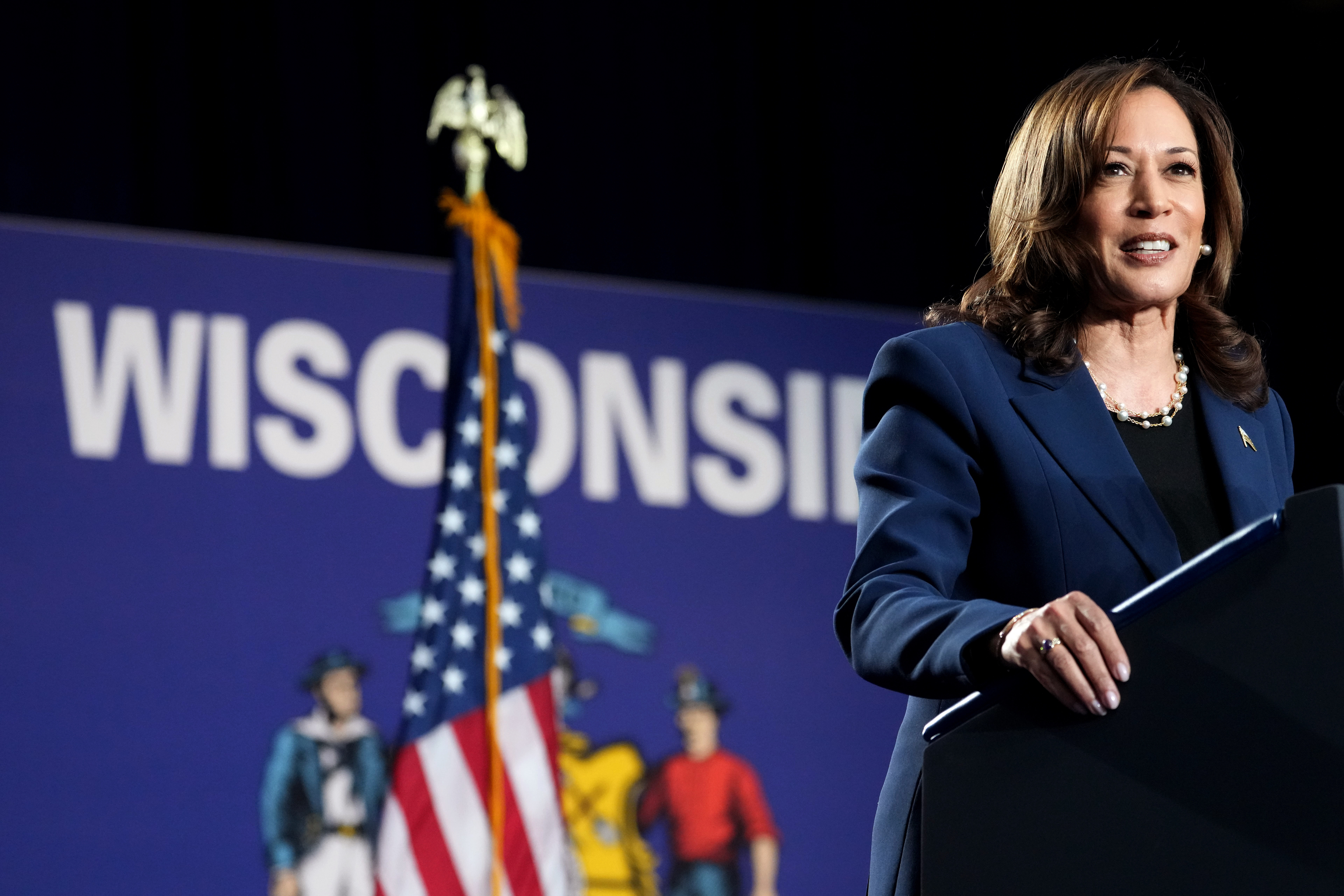 A vice-presidente Kamala Harris em evento de campanha em Milwaukee, Wisconsin, em 23 de julho