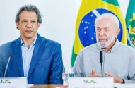 O presidente da República, Luiz Inácio Lula da Silva, e o ministro da Fazenda, Fernando Haddad durante reunião com Prefeitos do Rio Grande do Sul, no Palácio do Planalto. Brasília - DF.  (Foto: Ricardo Stuckert/Agência Brasil)