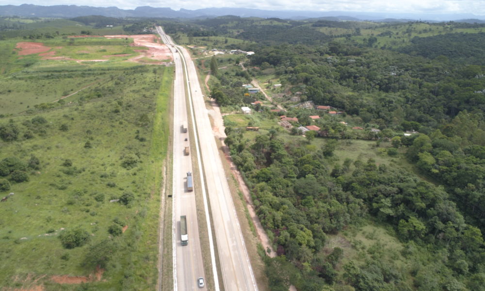 Após 4 tentativas, governo leiloa ‘rodovia da morte’ em MG para fundo paranaense