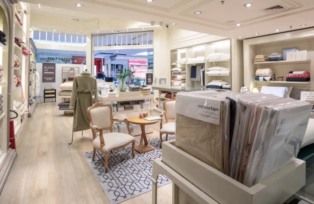 foto mostra produtos têxteis em loja da M. Martan no shopping Morumbi