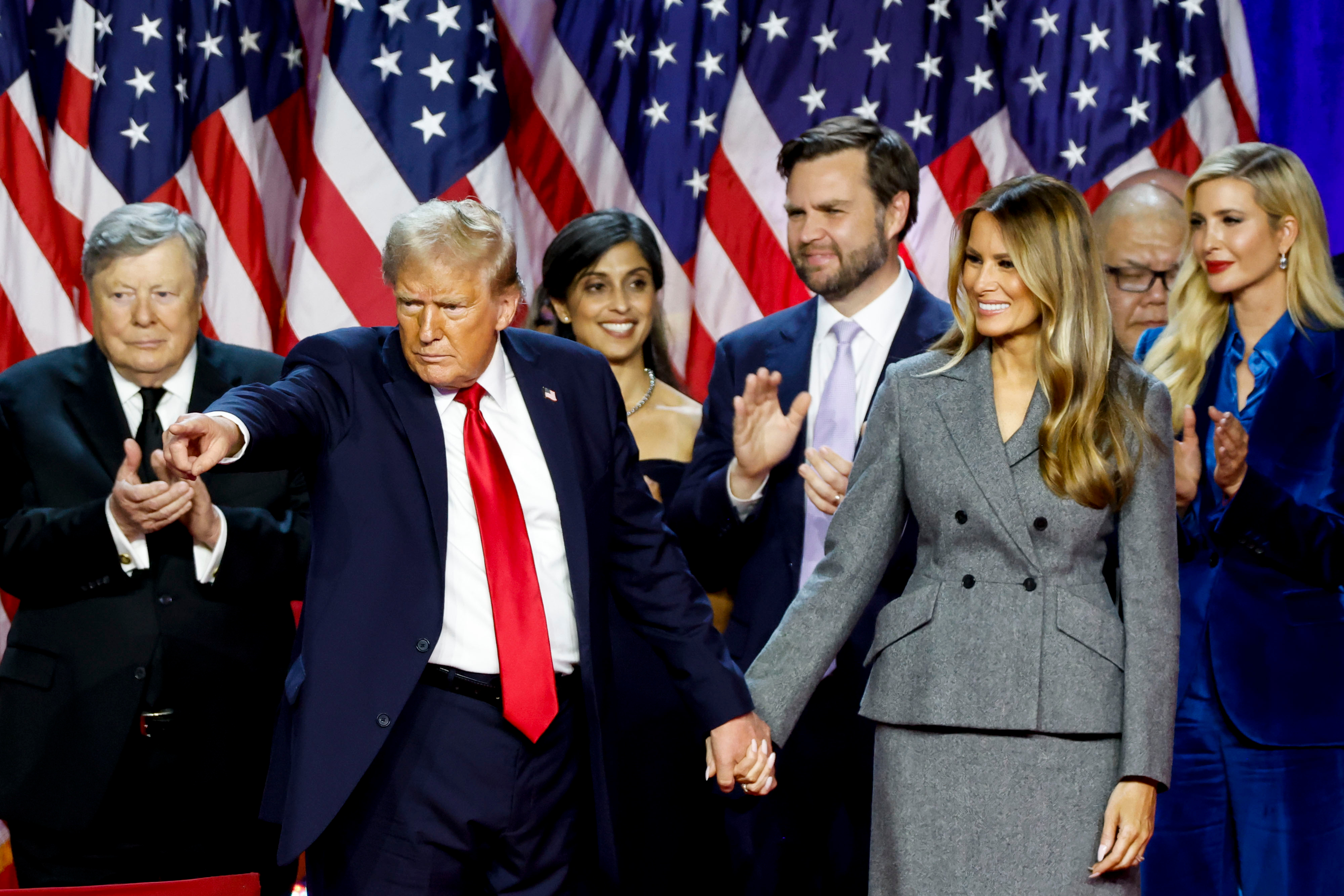 Projeto cripto da família Trump levanta US$ 220 milhões para mineração de bitcoin