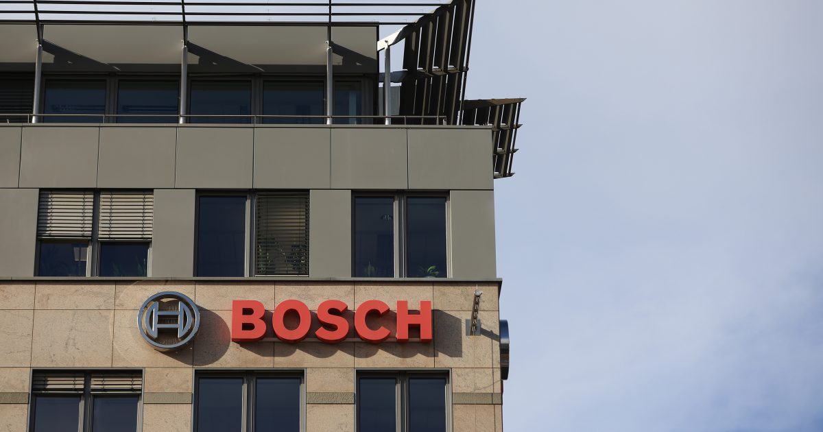 Bosch corta 5.500 empregos com crise no setor automotivo