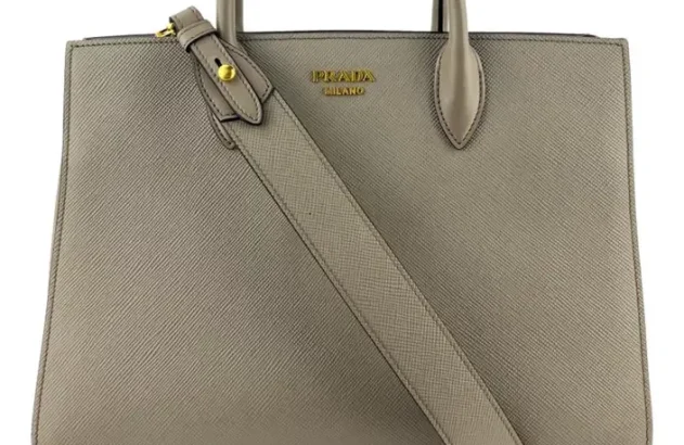 Bolsta Prada Saffiano (Foto: Divulgação)