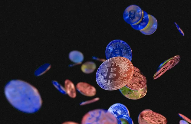 Moedas virtuais flutuam contra um fundo preto, com um Bitcoin destacado no centro, rodeado por tons metálicos de azul, vermelho e dourado.