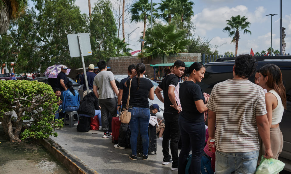 México prepara milhares de advogados para deportações de Trump