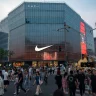 Loja da Nike na área de compras de Wangfujing em Pequim, China