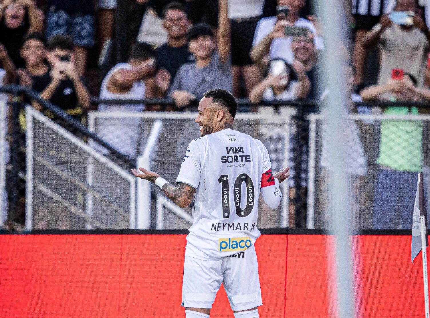 Neymar, durante jogo do Santos FC