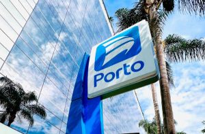 Logo da Porto na sede da empresa em Campos Elísios, SP