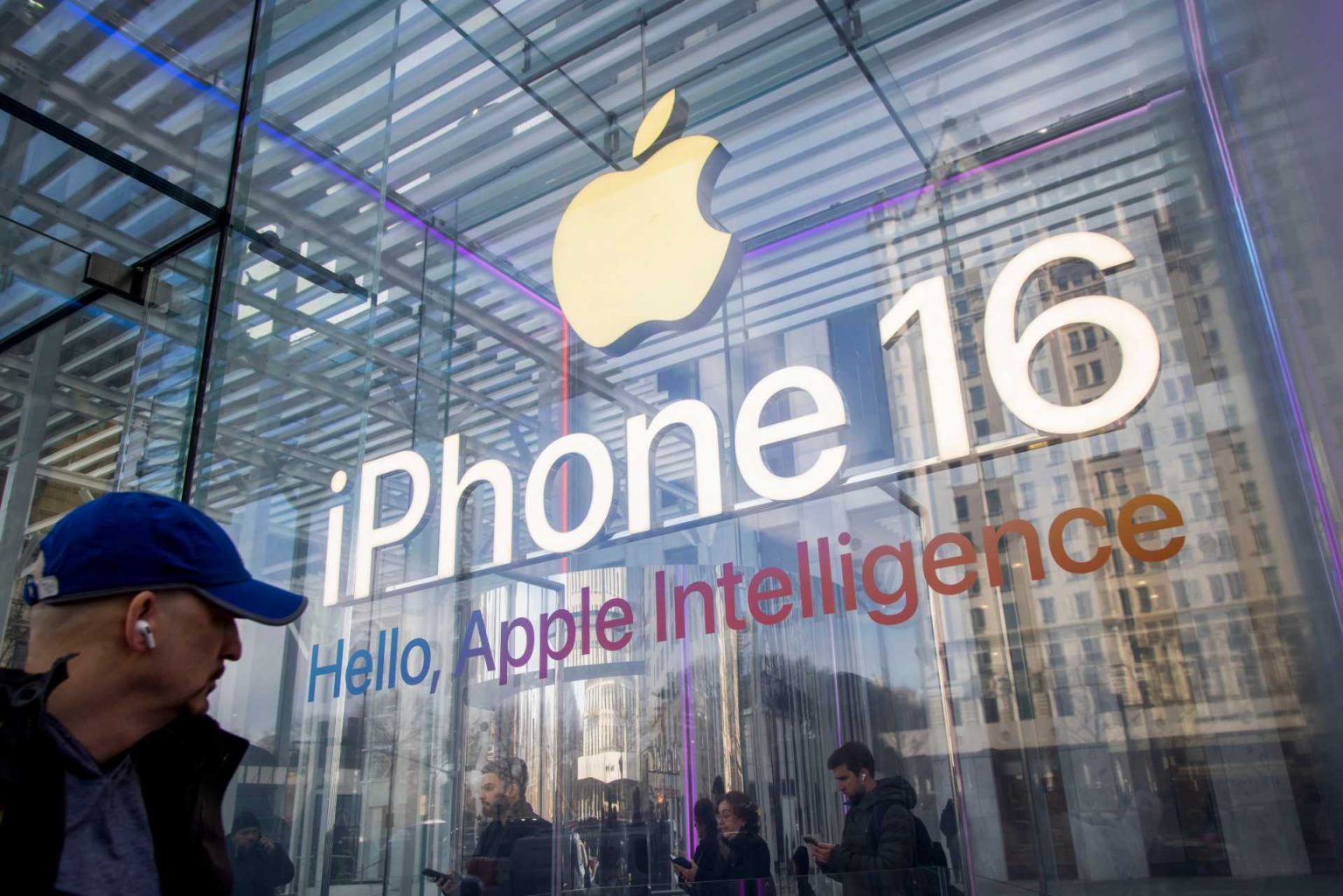 Prometida pela Apple desde junho, 'versão IA' da Siri é adiada para 2026