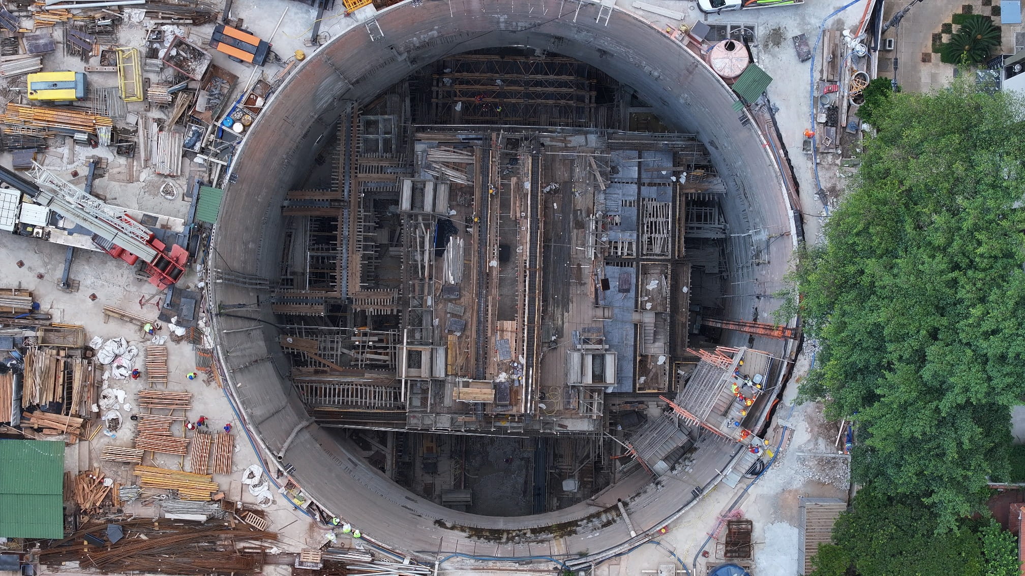 Canteiro de obras da estação PUC-Cardoso de Almeida, da Linha 6 do Metrô de São Paulo