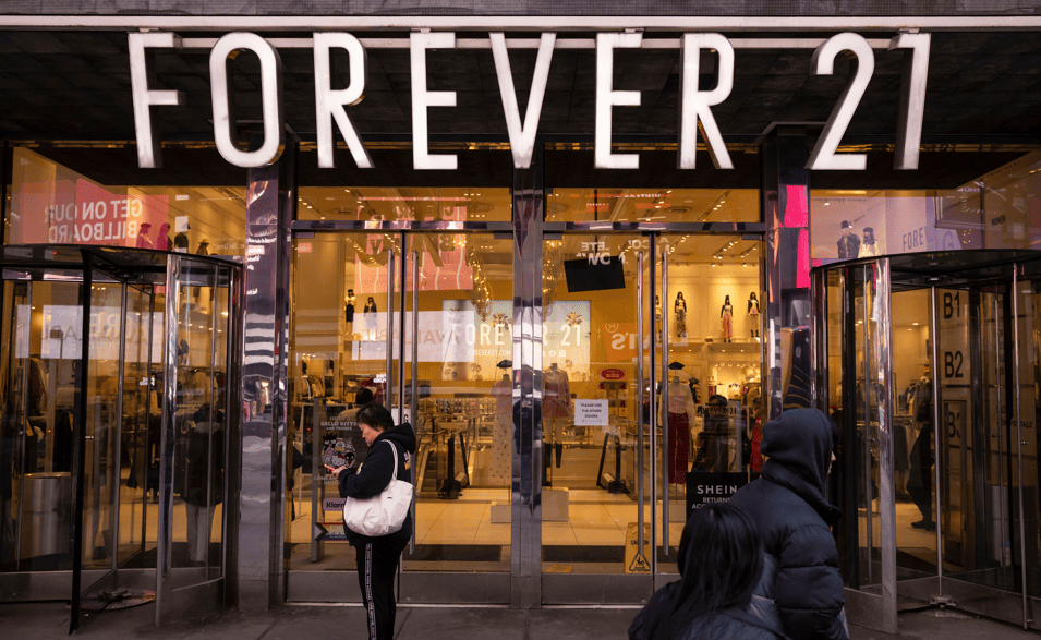 Forever 21 declara falência pela segunda vez com dívida de US$ 1,58 bilhão