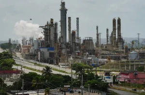 Complexo da PDVSA na Venezuela