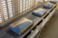 Produção da Votorantim Cimentos em Salto de Pirapora (SP)