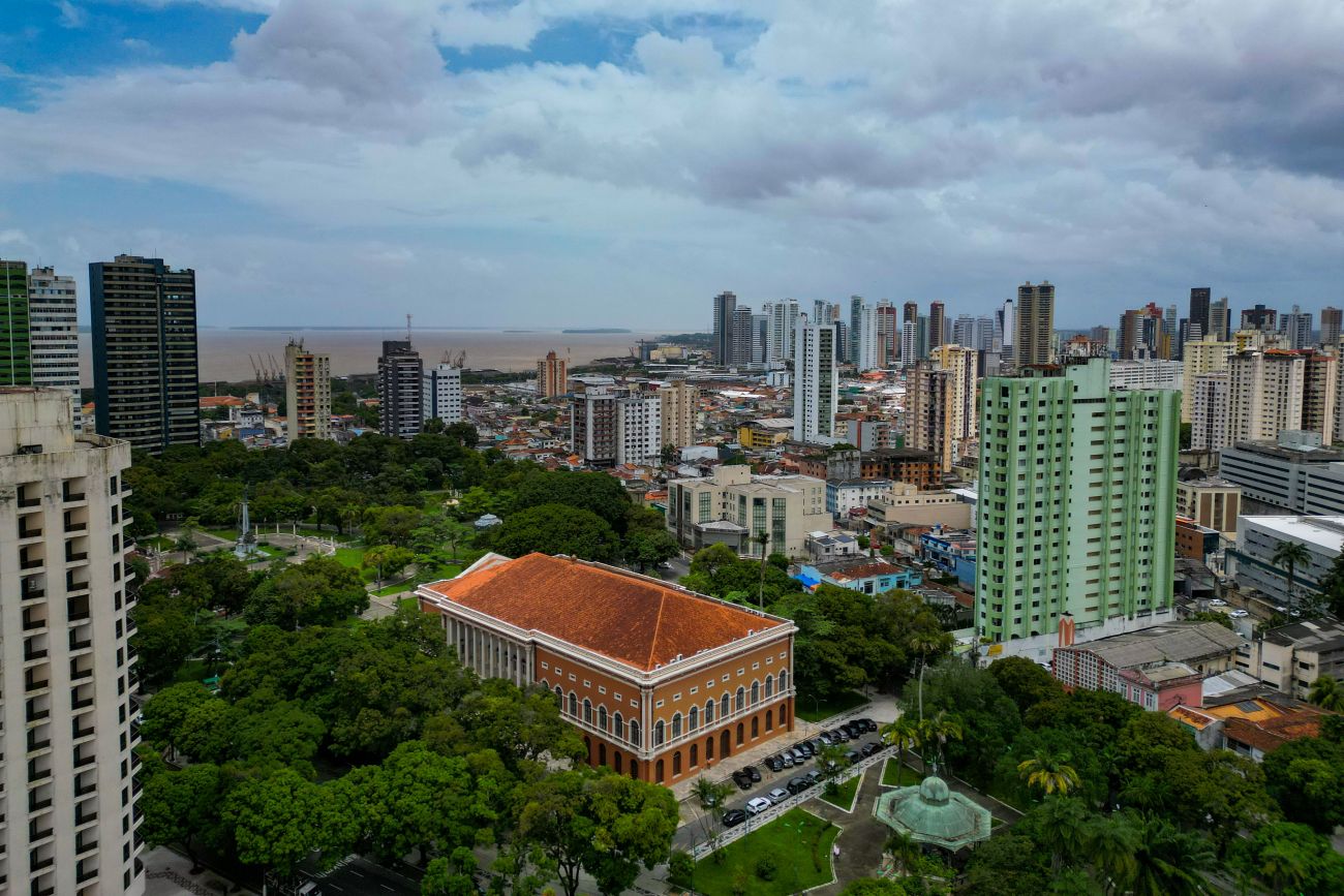 Vista aérea de Belém, a capital do Pará, onde será realizada a COP30