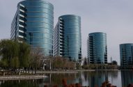 Três torres da Oracle espelhadas