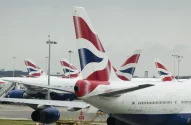 Aviões no aeroporto de Heathrow