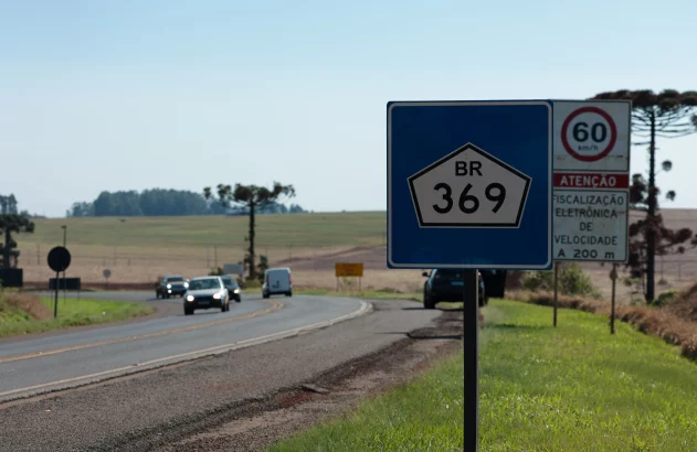 Trecho da BR-369, entre Cascavel e Campo Mourao que esta incluido no Lote 5 de concessão dos novos pedagios. Foto: Geraldo Bubniak/AEN