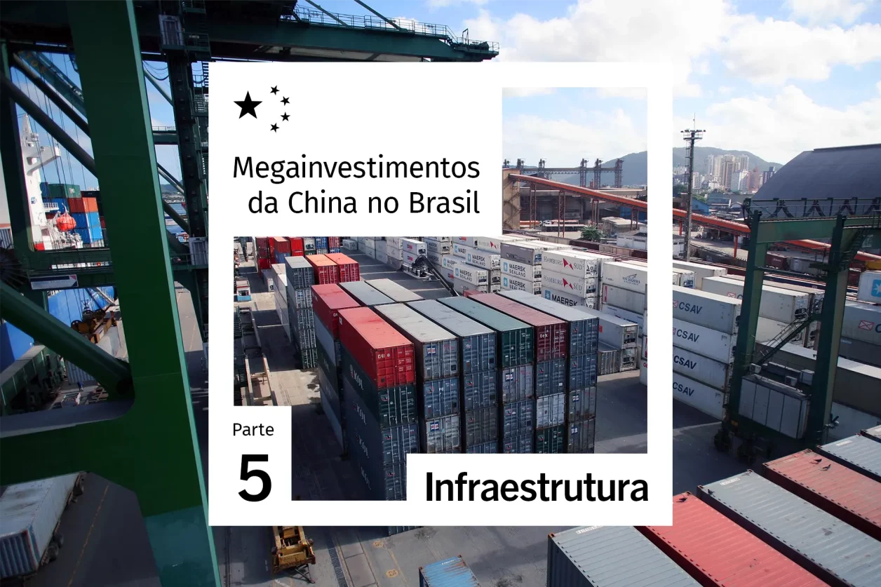 Contêineres num porto