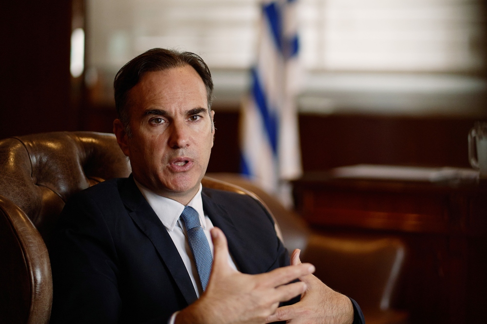 O presidente do Banco Central do Uruguai, Guillermo Tolosa, na sede do banco em Montevidéu