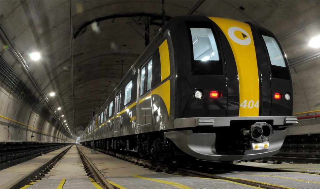 Trem da Linha 4 do Metrô de São Paulo, concessão da Motiva (