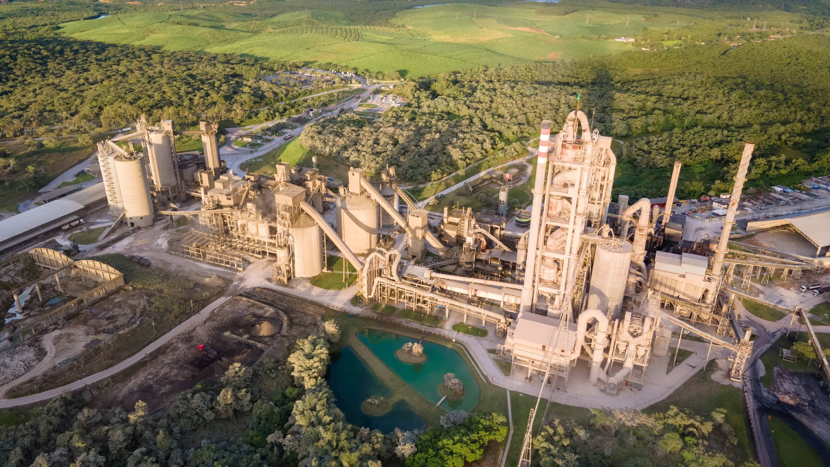 Fábrica da Votorantim Cimentos em laranjeiras (SE)