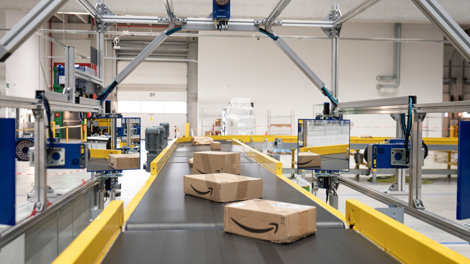Centro de distribuição da Amazon (Divulgação)