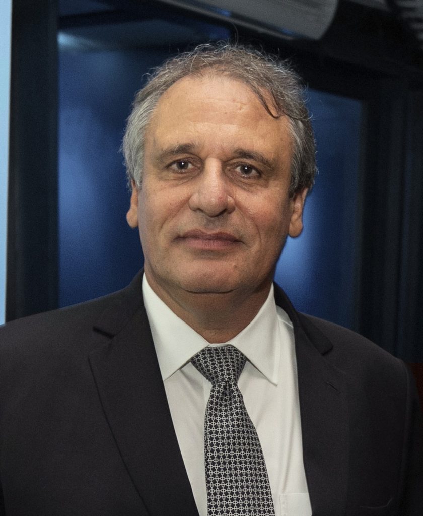 O império dos genéricos da EMS entre a era das canetas e a sucessão de Carlos Sanchez